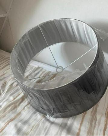 Nieuwe Collectione lampenkap grijs - nooit gebruikt! beschikbaar voor biedingen