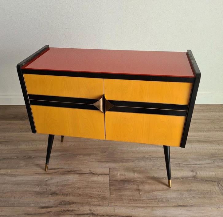 Vintage ladekast kast retro wandkast kastje deens design, Verzamelen, Retro, Huis en Inrichting, Ophalen of Verzenden