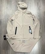 Under Armour trainingspak beige - Maat kids XL / 176cm, Kinderen en Baby's, Jongen of Meisje, Ophalen of Verzenden, Under Armour