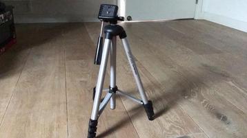 Statief (tripod) van Konig, KN-TRIPOD21 beschikbaar voor biedingen