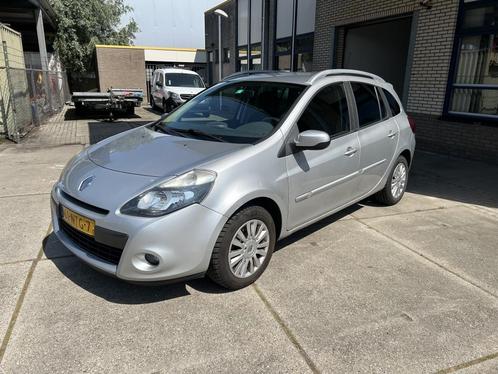 Renault Clio Estate 1.2-16V Collection, Auto's, Renault, Bedrijf, Clio, ABS, Airbags, Airconditioning, Boordcomputer, Cruise Control