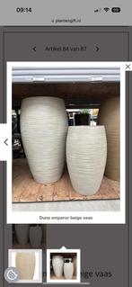 Hoge vaas bloempot beige taupe, Kunststof, Rond, Zo goed als nieuw, Ophalen