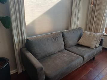  mooie  bankstel gratis  beschikbaar voor biedingen