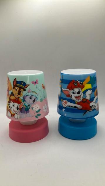 Spin Master Paw Patrole plastic tafellampjes, Pups Rule. beschikbaar voor biedingen