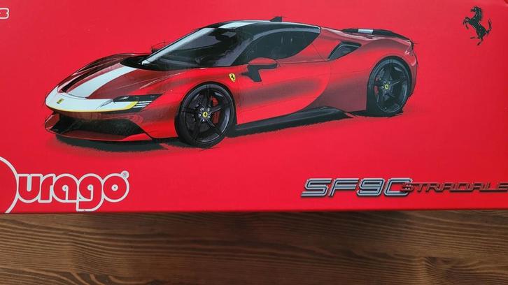 Bburago 1/18 Ferrari SF90 Rood - Nieuw!, Hobby en Vrije tijd, Modelauto's | 1:18, Nieuw, Auto, Bburago, Ophalen of Verzenden