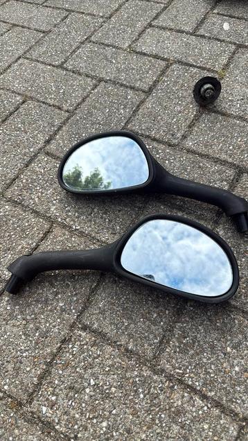 Gilera runner spiegelsetje orgineel beschikbaar voor biedingen