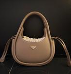 Prada Milano Tasje, Ophalen of Verzenden, Zo goed als nieuw, Beige, Handtas