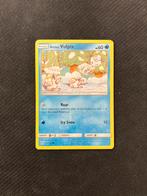 Alolan Vulpix #30, Hobby en Vrije tijd, Verzamelkaartspellen | Pokémon, Ophalen of Verzenden, Zo goed als nieuw, Losse kaart
