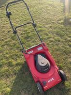 Sterke elektrische grasmaaier HVC 1600w, Ophalen, Gebruikt, Elektrische grasmaaier, Opvangbak