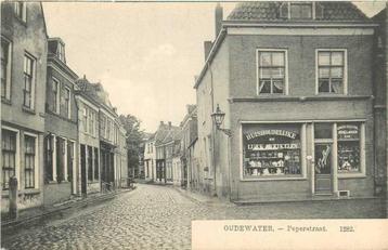 (300-204-039) Oudewater Peperstraat beschikbaar voor biedingen