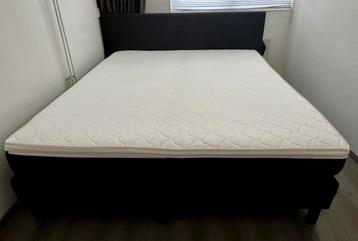 Te koop: Boxspring 180x210 cm inclusief topmatras