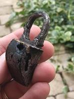 16de eeuws slot bodemvondst, Antiek en Kunst, Ophalen of Verzenden