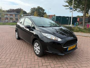 Ford Fiësta 1.25 Trend 5 Deurs Airco 2017 Zwart Apk 05/2026 beschikbaar voor biedingen