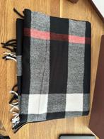 Burberry sjaal 170-30cm, Kleding | Dames, Mutsen, Sjaals en Handschoenen, Ophalen of Verzenden, Sjaal, Zo goed als nieuw