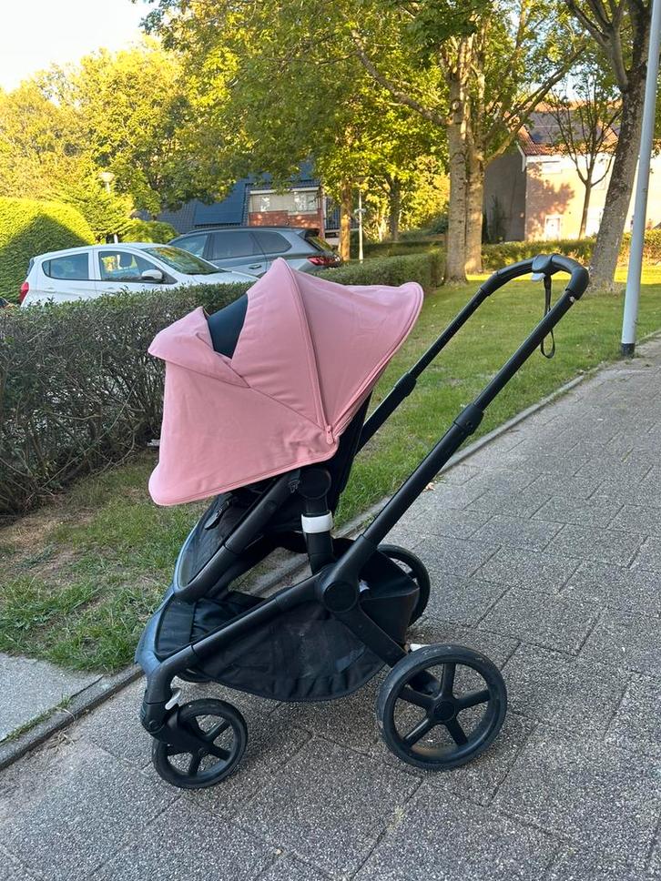 Bugaboo Fox 5 soft pink/dune, Kinderen en Baby's, Buggy's, Zo goed als nieuw, Zonnekap, Ophalen of Verzenden