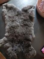 Zacht Vachtje - Grijs bruin 60 cm, Huis en Inrichting, Stoffering | Tapijten en Kleden, Minder dan 50 cm, 50 tot 100 cm, Ophalen of Verzenden