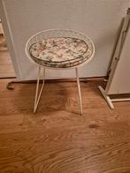 Vintage Pastoe ijzeren krukje, Huis en Inrichting, Tafels | Bijzettafels, Ophalen, Minder dan 45 cm, Minder dan 55 cm, Gebruikt
