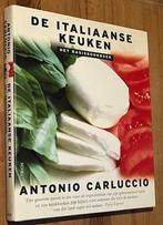 Antonio Carluccio. De Italiaanse Keuken. Basiskookboek. 2003, Boeken, Italië, Ophalen of Verzenden, Zo goed als nieuw, Antonio Carluccio