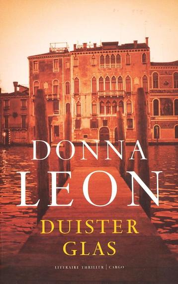 Duister glas - Donna Leon  beschikbaar voor biedingen