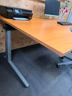 Bureau / wingbureau van Ahrend, Ophalen, Gebruikt, Xx@ahrend.nl, In hoogte verstelbaar