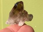 Rookkwarts cluster uit Brazilië mineralen, Verzamelen, Mineralen en Fossielen, Ophalen of Verzenden, Mineraal