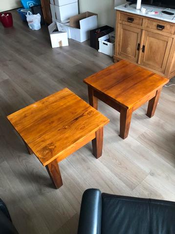 2 x salontafeltjes (teakhout)