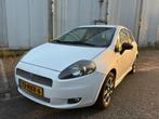 Fiat Punto 1.2 3DR 2009 Wit, Auto's, 1242 cc, 4 cilinders, Wit, Origineel Nederlands