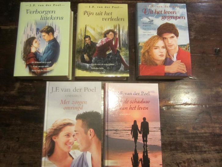 JF van der Poel 5 omnibussen Citerreeks pijn/verborgen/leven, Boeken, Romans, Zo goed als nieuw, Nederland, Ophalen of Verzenden