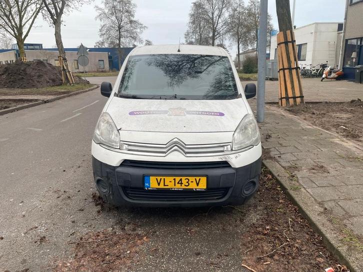 Citroën Berlingo 1.6 HDI 55KW 2015 EXPORT, Auto's, Bestelauto's, Bedrijf, Airbags, Airconditioning, Alarm, Boordcomputer, Centrale vergrendeling