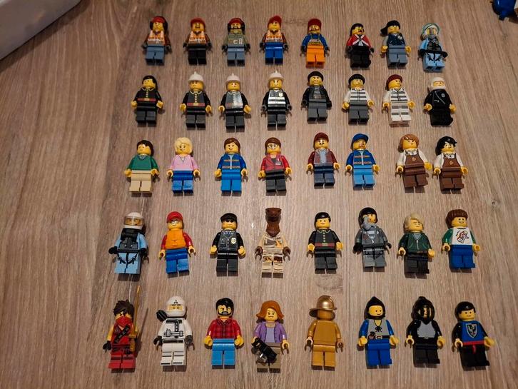 40 Lego miniatuur figuren., Kinderen en Baby's, Speelgoed | Duplo en Lego, Gebruikt, Lego, Losse stenen, Ophalen of Verzenden