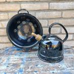 zwart emaille fluitketel en vergiet, Antiek en Kunst, Antiek | Emaille, Ophalen