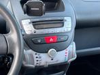 Toyota Aygo 1.0-12V Comfort Airco! 5Drs! Nieuwe Apk! Nap!, Voorwielaandrijving, Gebruikt, 68 pk, Origineel Nederlands