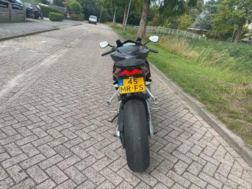 Aprilia RS660 - 2022 - eerste eigenaar beschikbaar voor biedingen
