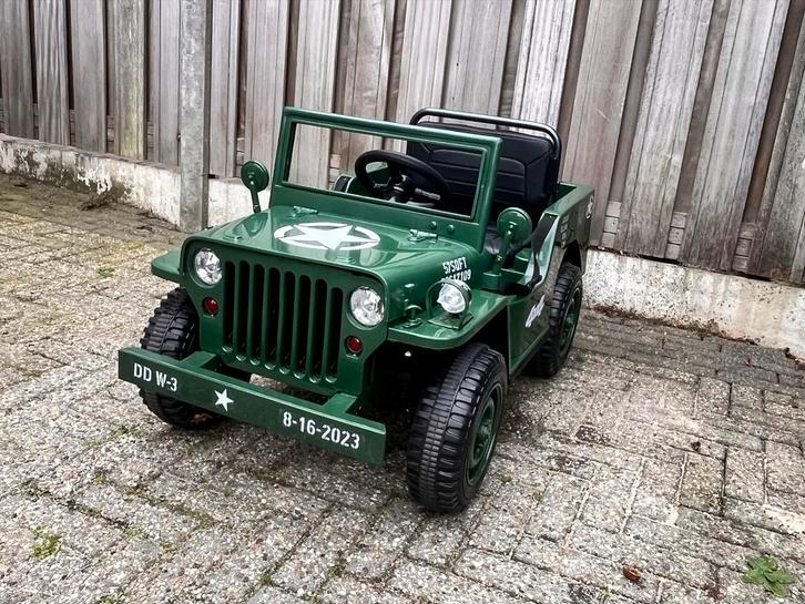 Elektrische auto 12V - in uitstekende staat, Kinderen en Baby's, Speelgoed | Buiten | Accuvoertuigen, Zo goed als nieuw, Ophalen