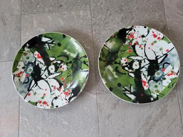 2 Gural Porselein Borden - Kunst op Tafel beschikbaar voor biedingen