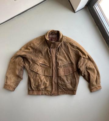 Vintage Bomberjack Suede beschikbaar voor biedingen