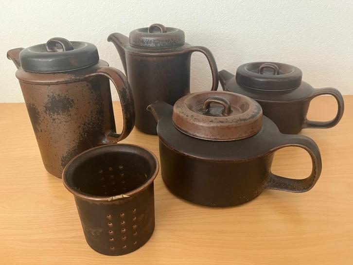 Koffie- en Theepot van Arabia servies, type Ruska, Huis en Inrichting, Keuken | Servies, Zo goed als nieuw, Overige typen, Overige stijlen