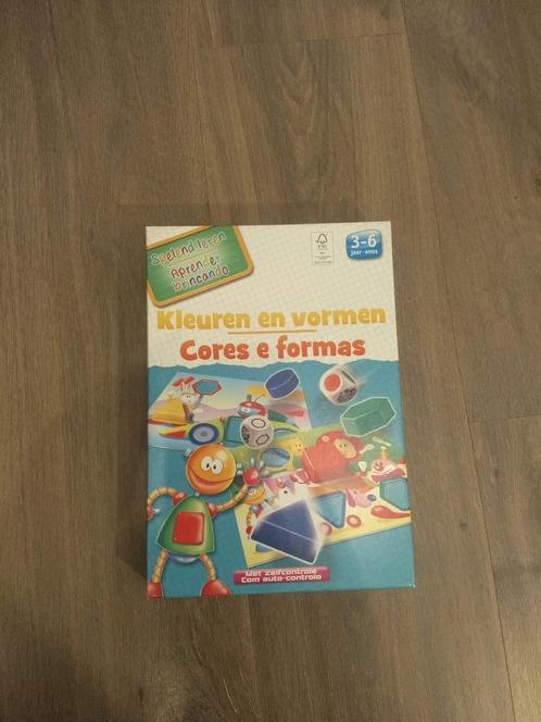 Kleuren en vormenspeeldoos, Kinderen en Baby's, Speelgoed | Educatief en Creatief, Zo goed als nieuw, Puzzelen, Ophalen of Verzenden