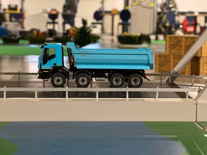 Furybear 8x4 hydraulische Kipper 1 14 Tamiya, Hobby en Vrije tijd, Modelbouw | Radiografisch | Auto's, Zo goed als nieuw, Onderdeel