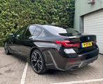BMW 5 Serie Sedan 530D M Sport | High Executive Pano | Laser, Automaat, Euro 6, 2993 cc, Zwart