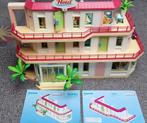 Playmobil set hotel, uitgebreid met vele accessoires., Ophalen, Zo goed als nieuw