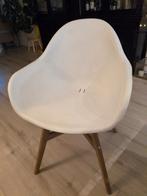 Ikea Eetkamerstoel Kunststof Kuip Houten Onderstel, Huis en Inrichting, Stoelen, Gebruikt, Wit, Scandinavisch, Eén