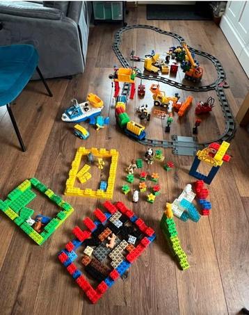 Lego duplo beschikbaar voor biedingen