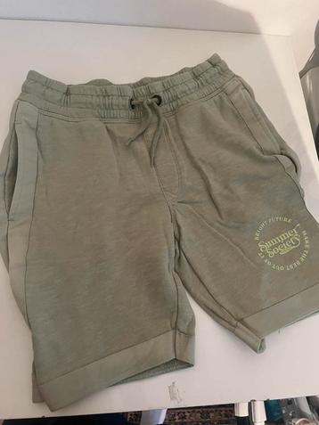 2 korte broeken Vingino + t-shirt Tumble ‘n dry maat 146/152 beschikbaar voor biedingen