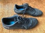 Nike tiempo voetbalschoenen zwart maat 42,5, Maat XS of kleiner, Schoenen, Ophalen of Verzenden, Zo goed als nieuw