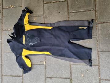 JOBE wetsuit maat L ( 52) beschikbaar voor biedingen