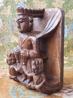 Mooi zeldzaam antiek Oosters beeldje van hout 18,2 cm., Antiek en Kunst, Ophalen of Verzenden
