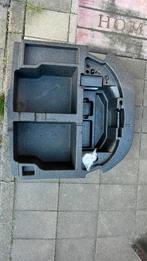 Reservewielbak voor Skoda SuperB, Ophalen, Nieuw, Skoda