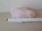 Groot stuk Rozenkwartskristal, ongeveer 1 kilo, Ophalen of Verzenden, Gebruikt