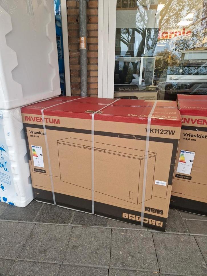 Inventum VK1122W Vrieskist - 290L, Low Frost, Supervriezen, Witgoed en Apparatuur, Vriezers en Diepvrieskisten, Ophalen